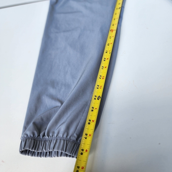 Gap Fit Jogger Pants Mens Gray Performance Lightweight Work Out Sz S - Picture 3 of 12
